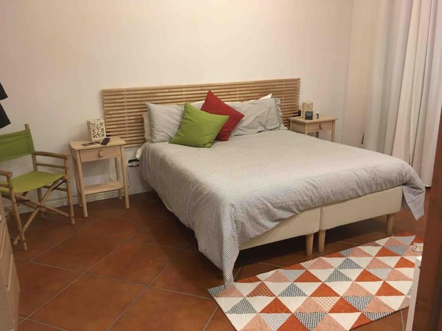 Casa Via Toledo. Centralissima E Vicina Al Porto Apartment Наполи Екстериор снимка