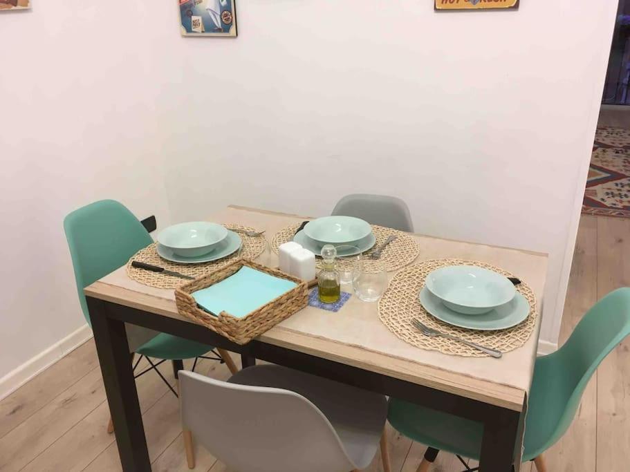 Casa Via Toledo. Centralissima E Vicina Al Porto Apartment Наполи Екстериор снимка
