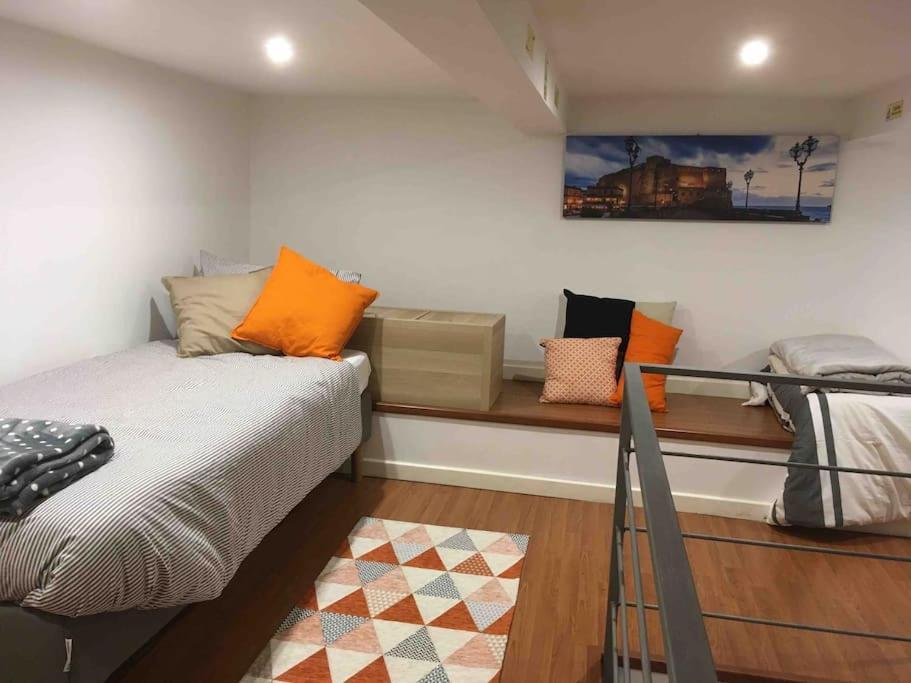 Casa Via Toledo. Centralissima E Vicina Al Porto Apartment Наполи Екстериор снимка